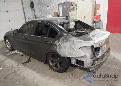 2015 BMW 328I xDrive z USA, uszkodzony, nr VIN WBA3B3G56FNR86086